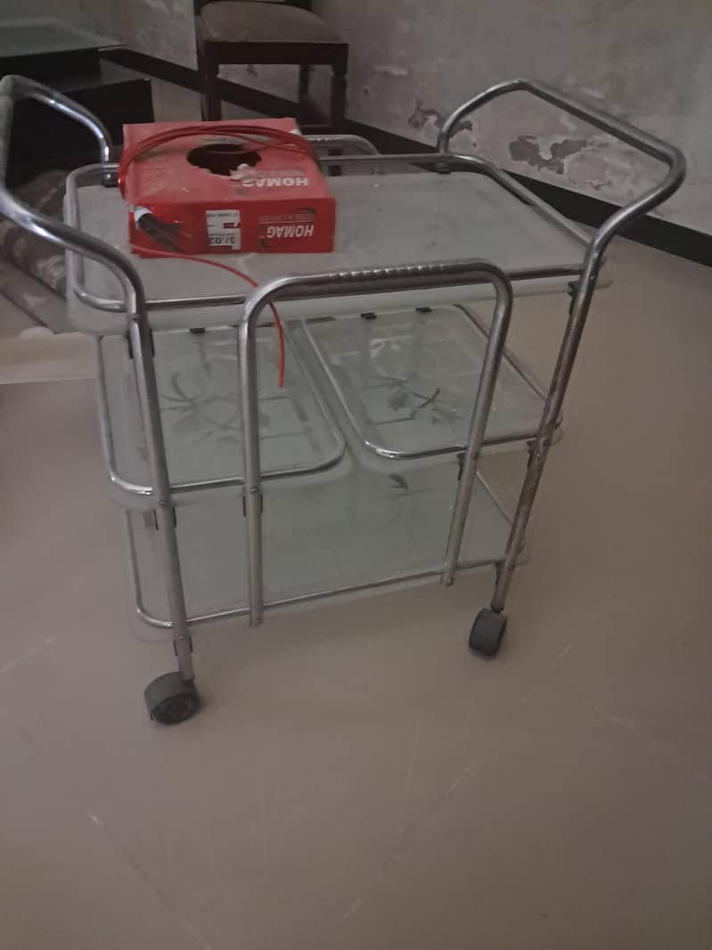 tea trolly 0