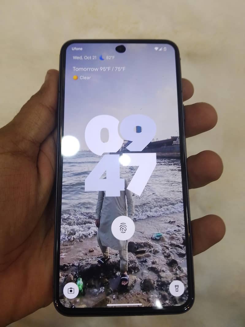 Google Pixel 8 1