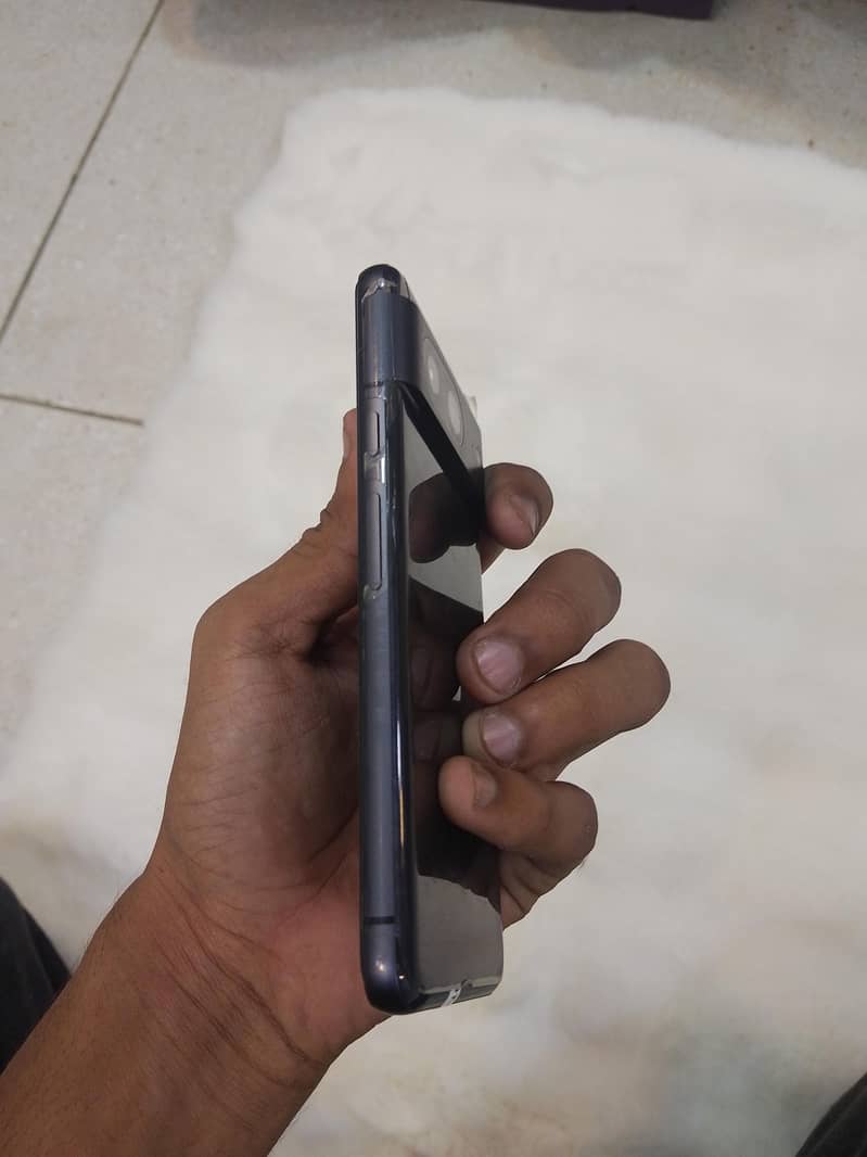 Google Pixel 8 2
