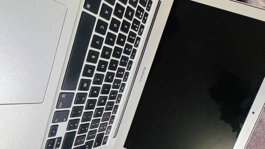 Macbook air 2015 early