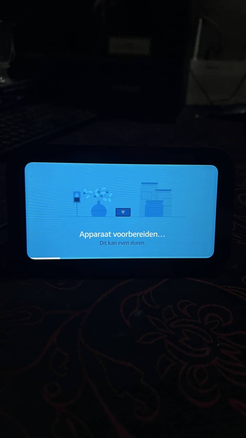 Alexa Smart Display-Amazon Echo Show 3rd Generation 2