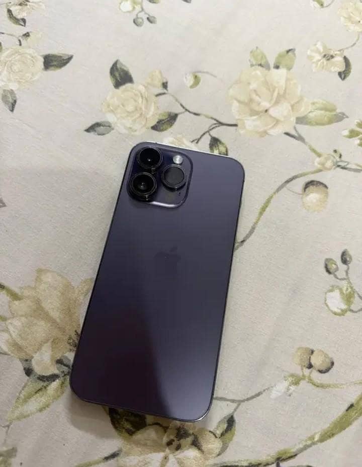 Apple iPhone 14 Pro Max 2