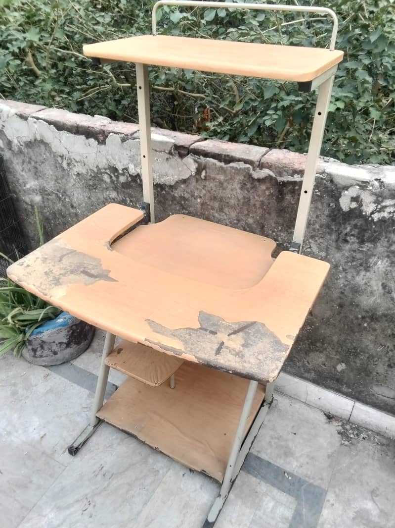 Computer table 2