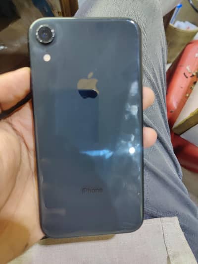 Apple iPhone XR