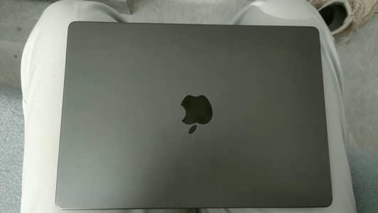MACBOOK M4 PRO 2TB SSD 24 GB RAM 03423974665