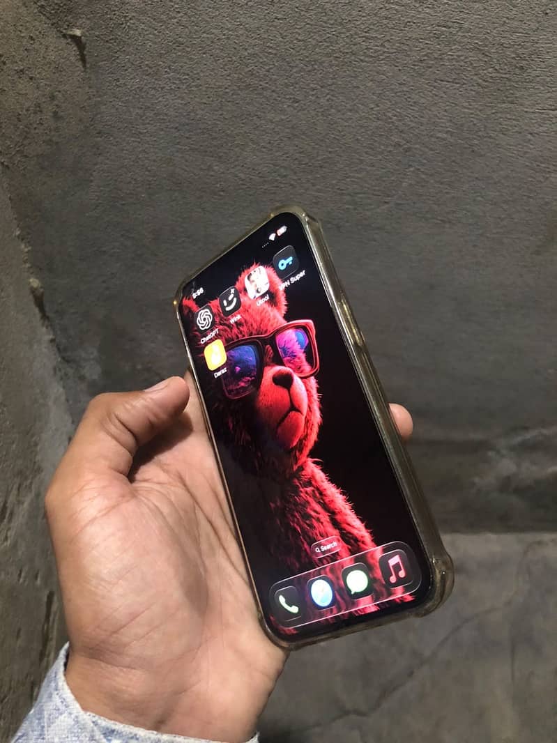 Apple iPhone 13 1