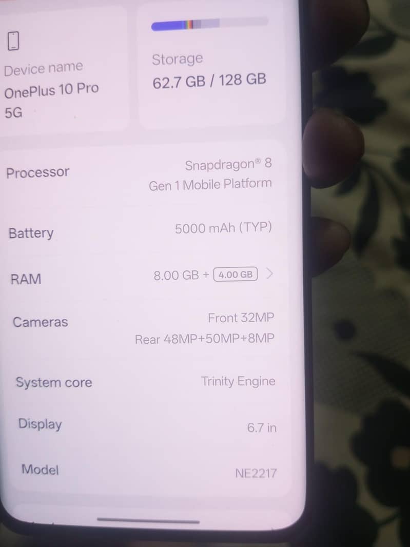 One Plus 10 Pro 6
