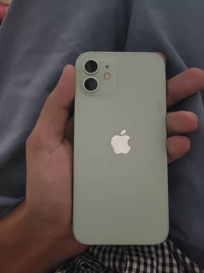 Apple iPhone 12