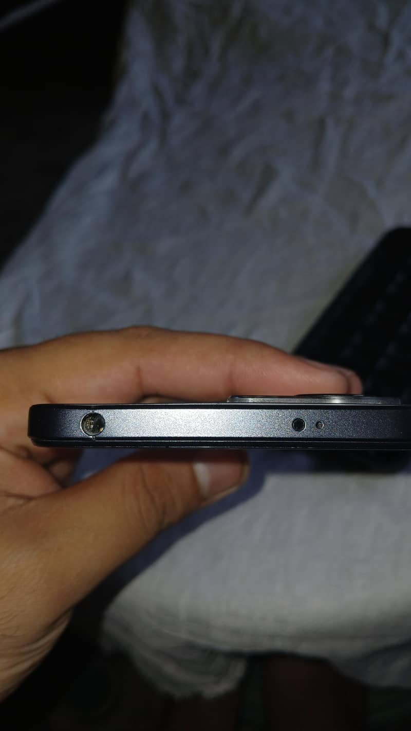 Xiaomi Redmi 12 1