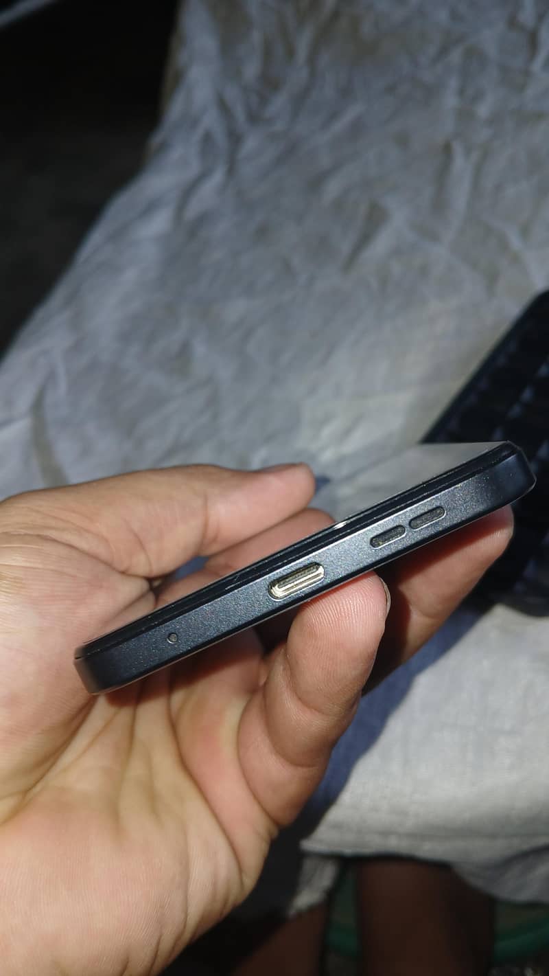 Xiaomi Redmi 12 2