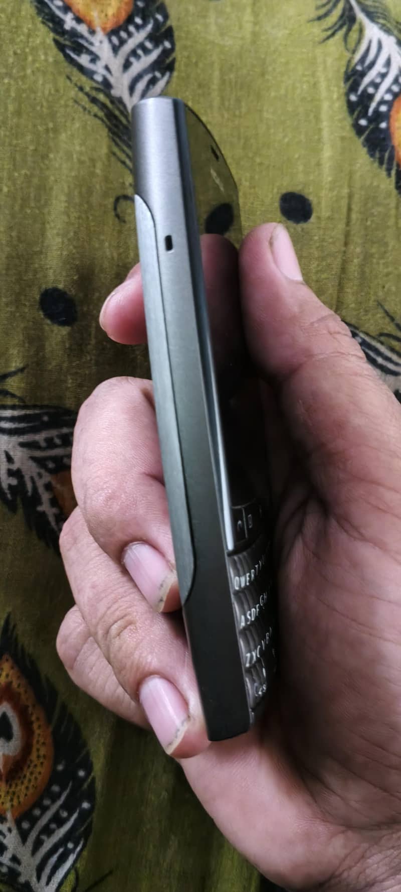 Nokia Asha 303 6