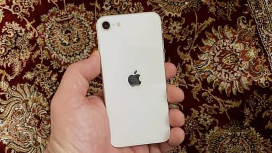 Apple iPhone SE
