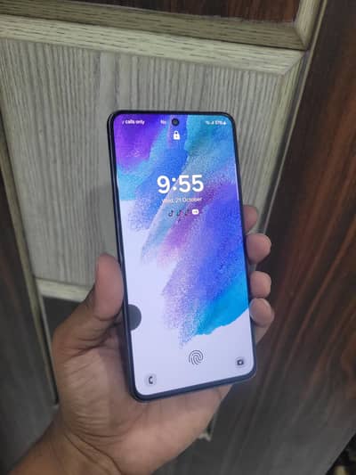 Samsung Mobile S21 FE