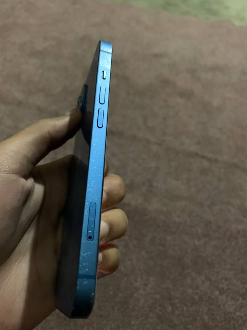 Apple iPhone 13 mdm 1