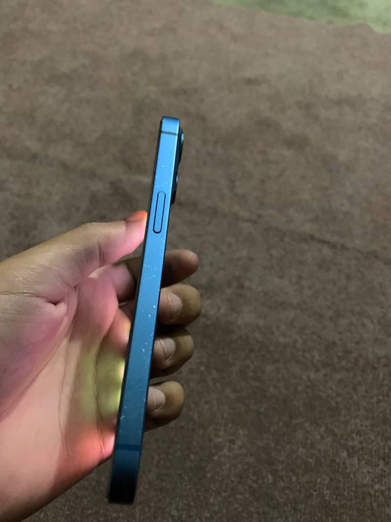 Apple iPhone 13 mdm 3