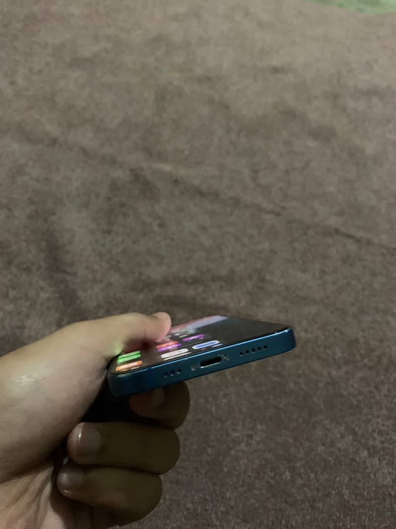 Apple iPhone 13 mdm 4
