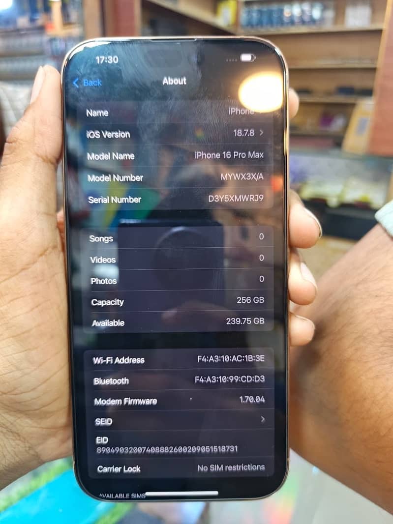 Apple iPhone 16 Pro Max 6