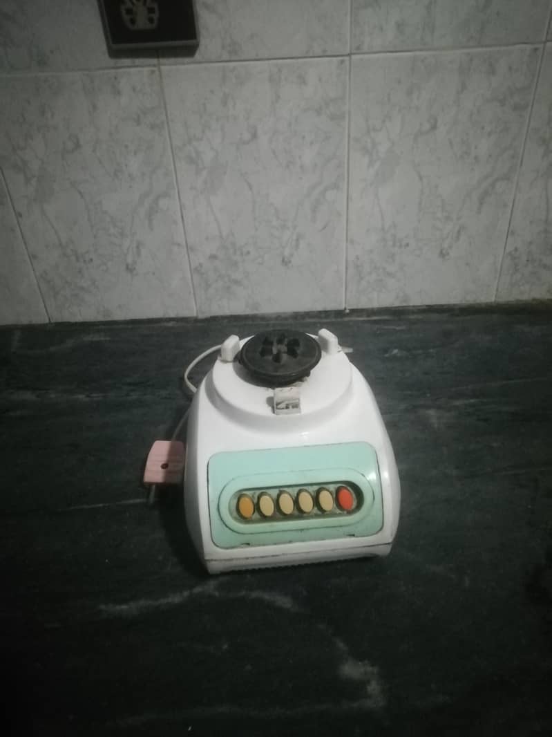 Juicer Machine 1