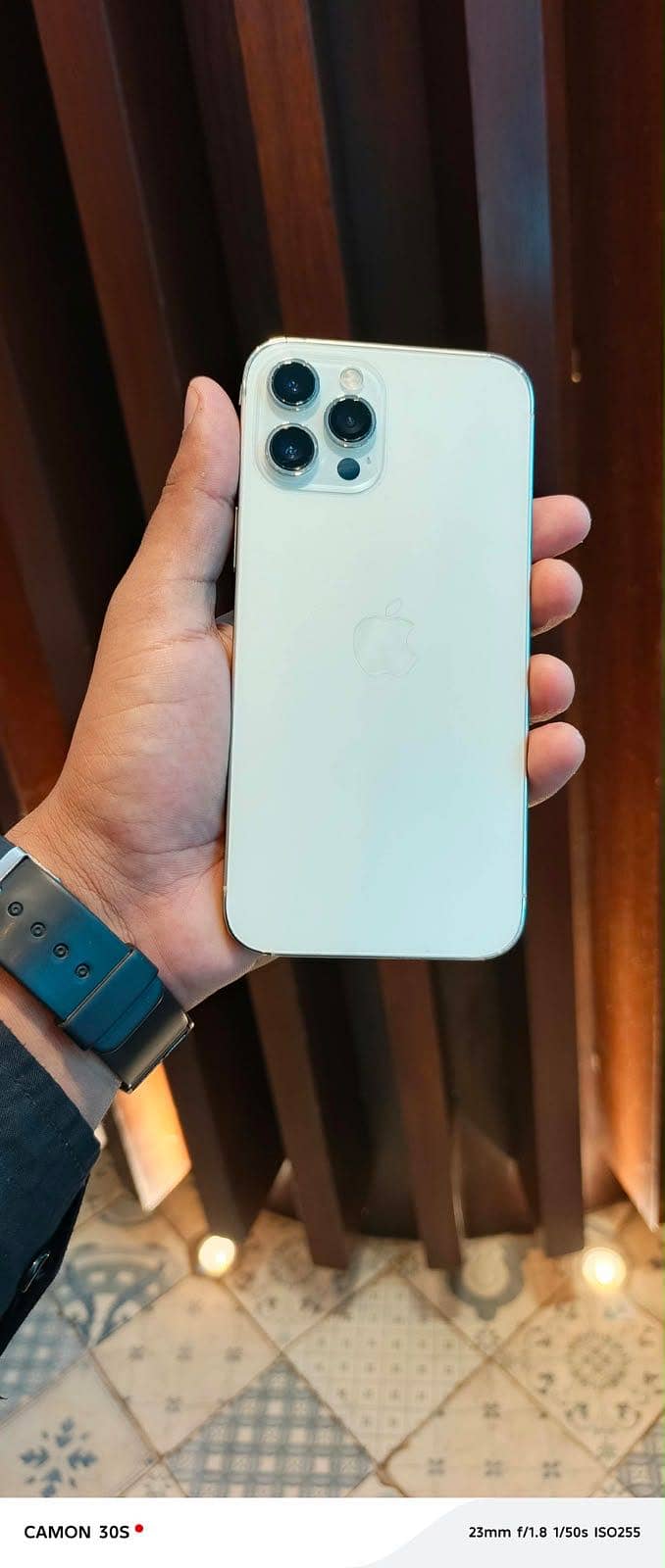 Apple iPhone 12 Pro Max 4
