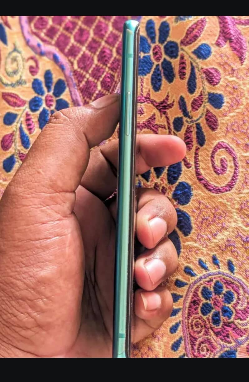 One Plus 8 Pro 3
