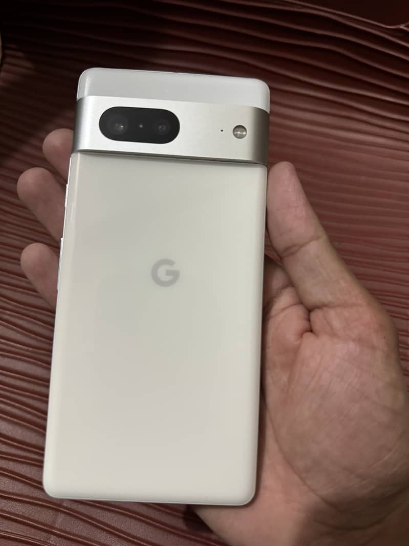 Google Pixel 7 3