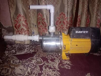 Davey Water Pump - Excellent Condition