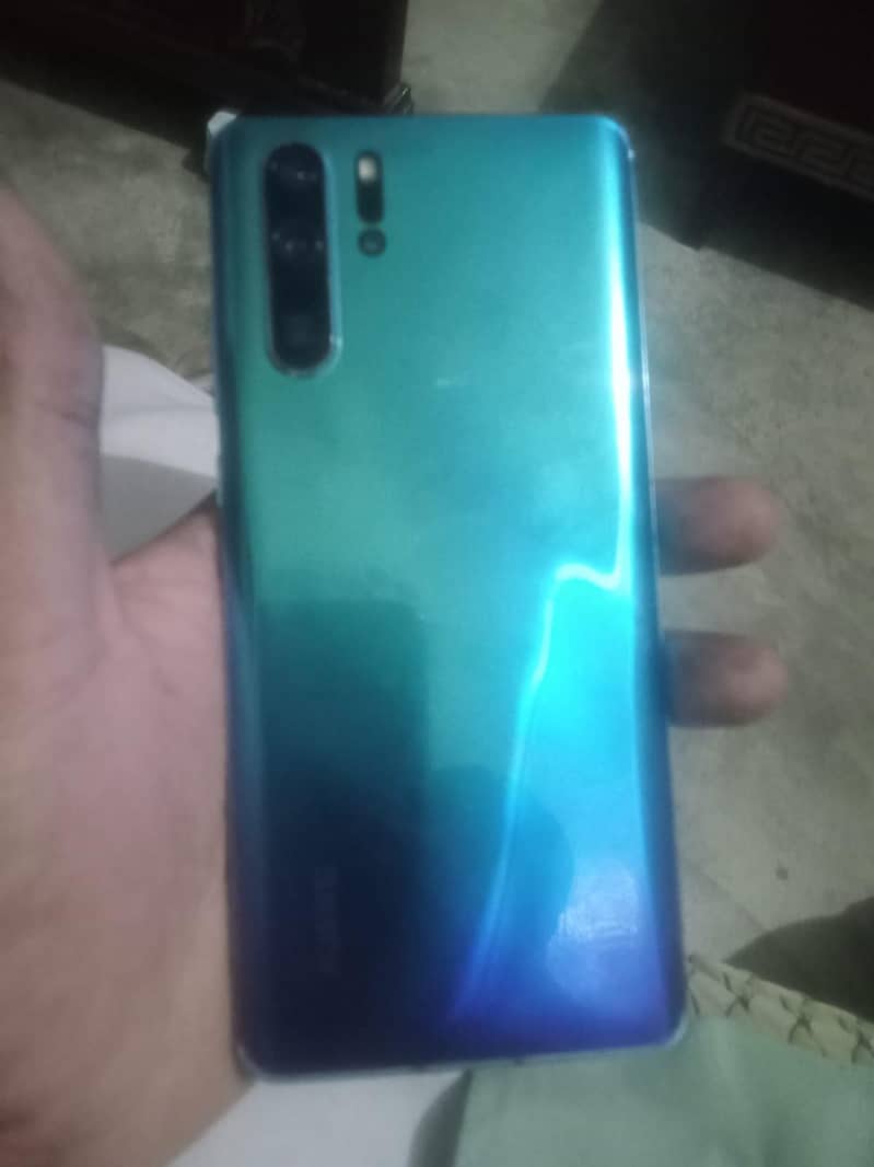 Huawei P30 Pro 0