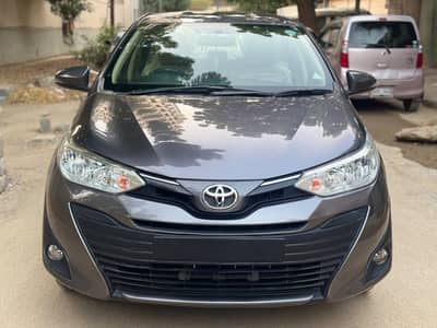Toyota Yaris 2020 Ativ 1.3 Automatic original body grey color