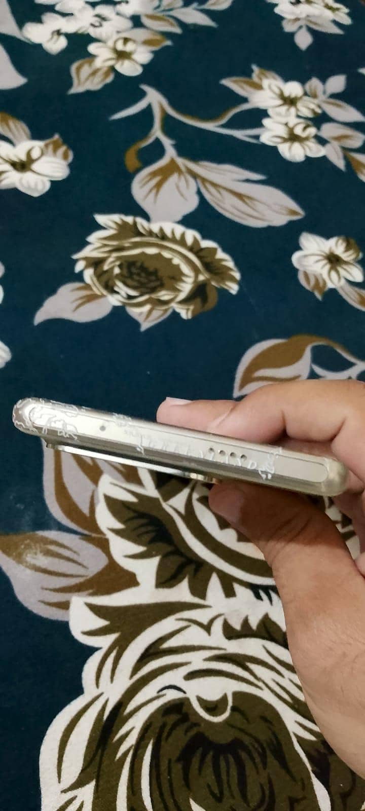 Infinix Zero 30 4