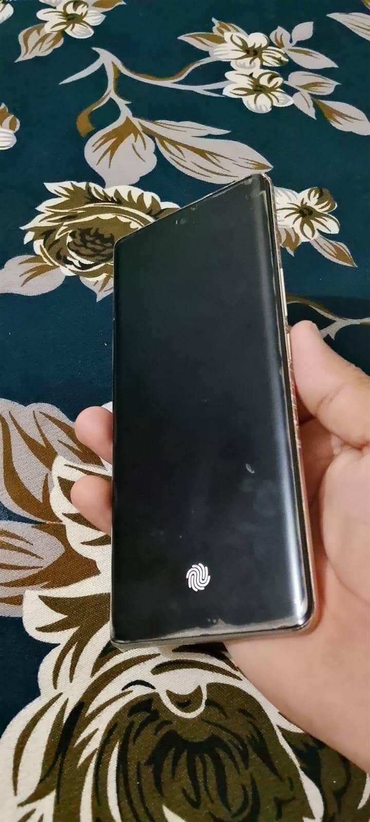 Infinix Zero 30 8