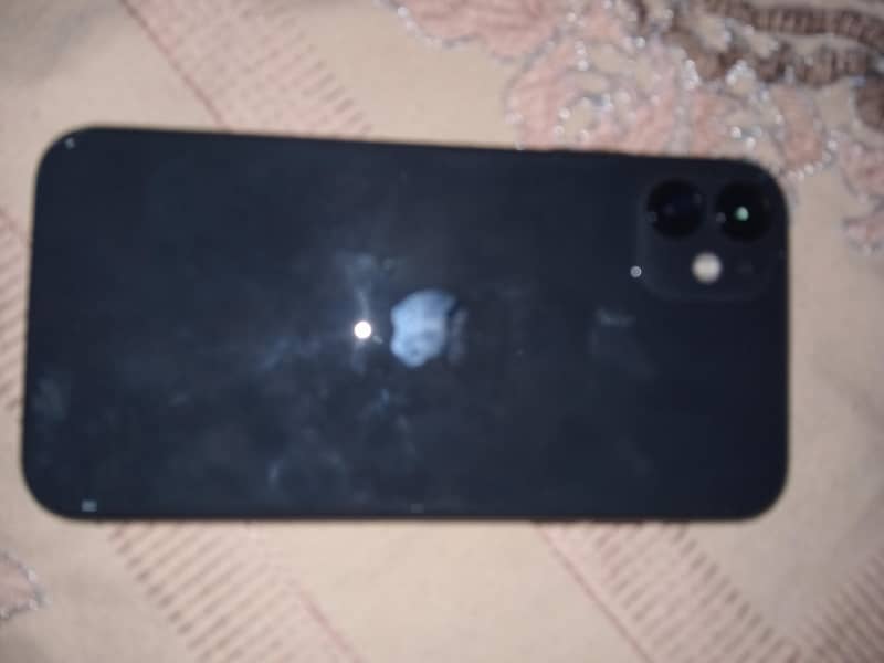 Apple iPhone 11 0