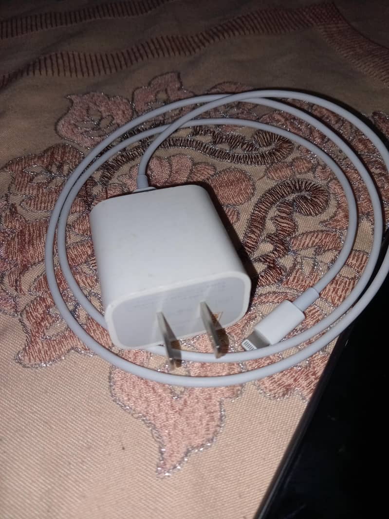 Apple iPhone 11 8