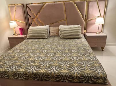 Modern bedroom set