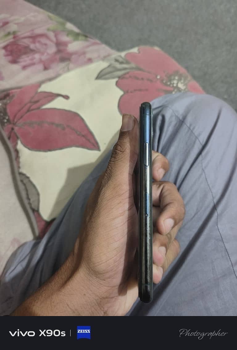 Apple iPhone 11 Pro 5