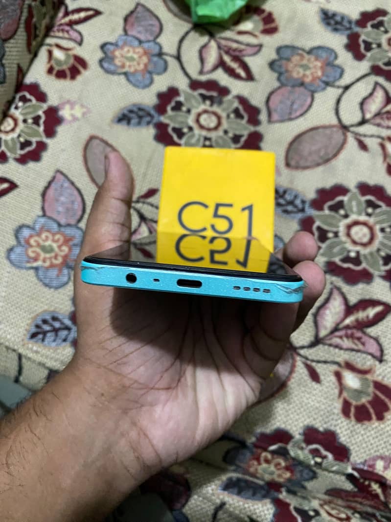 Realme C51 6