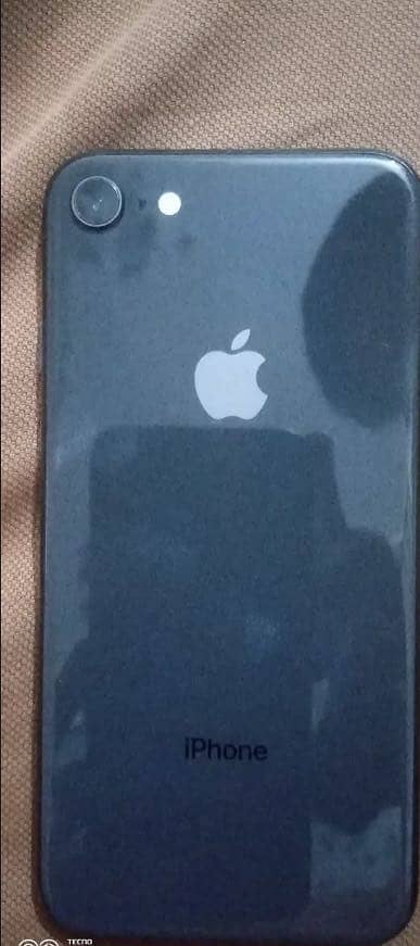 Apple iPhone SE