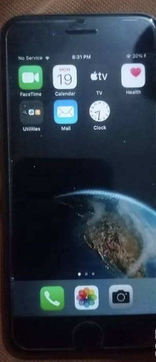 Apple iPhone 8 1