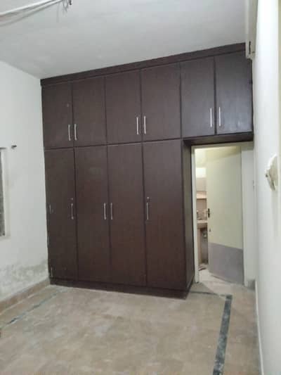 5 MARLA CORNER, SINGLE STOREY, INDEPENDENT HOUSE AVAILABLE FOR RENT FOR SMART FAMILY