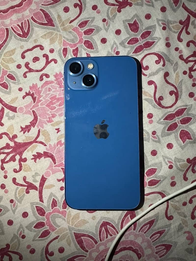 Apple iPhone 13 6