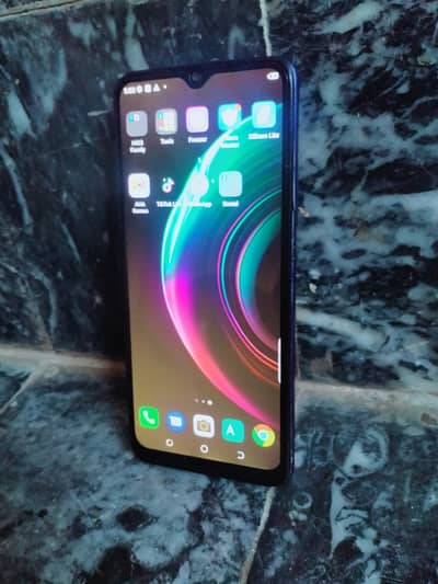 Tecno Lc8, 8/128, 6000mah battery