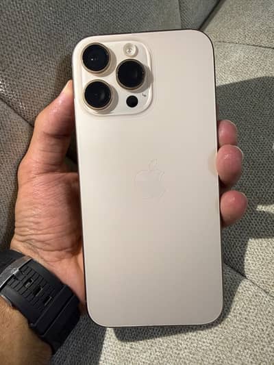 Apple iPhone 16 Pro Max