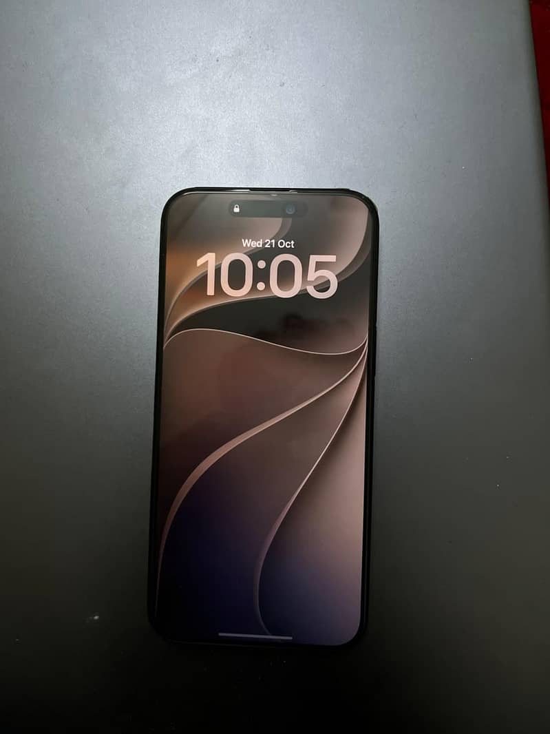 Apple iPhone 15 Pro Max 2