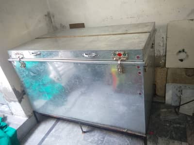 Jisty Iron paity for clothes