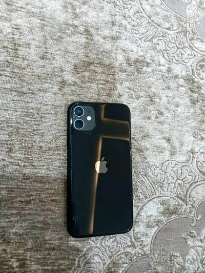 Apple iPhone 11 (10/10)