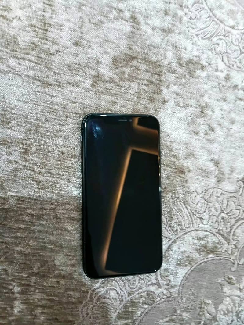 Apple iPhone 11 (10/10) 1