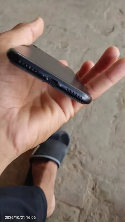 Apple iPhone SE 2020