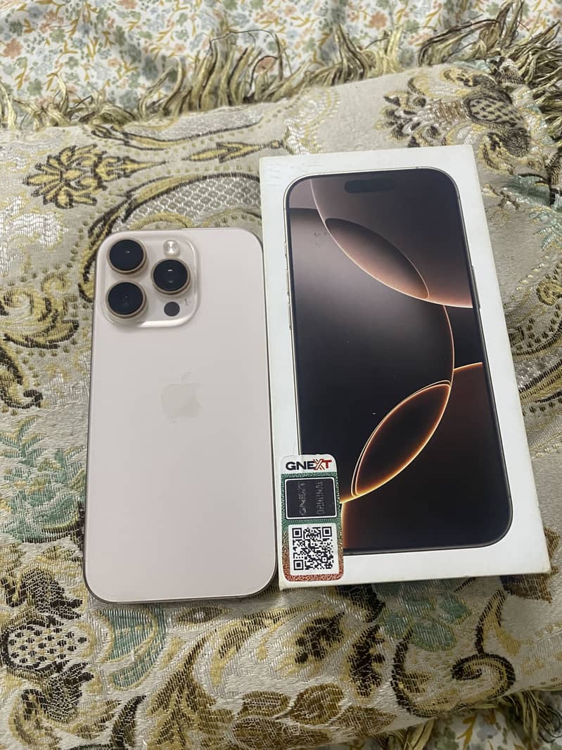 Apple iPhone 16 Pro 1