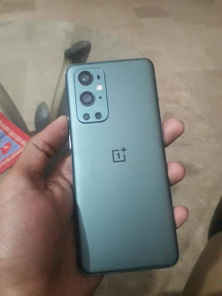 One Plus 9 Pro 0