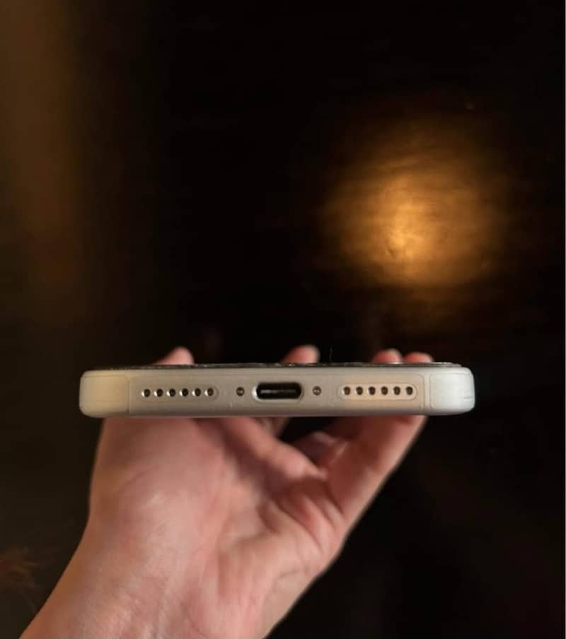 Apple iPhone 17 Pro Max 2