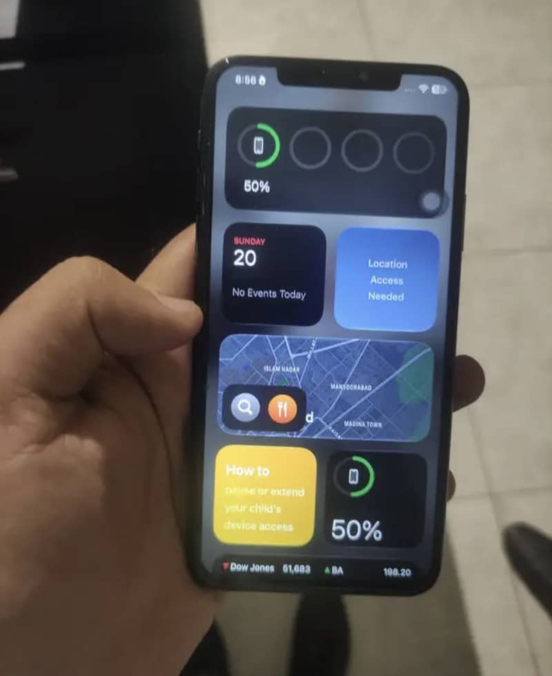 Apple iPhone 11 Pro Max 4
